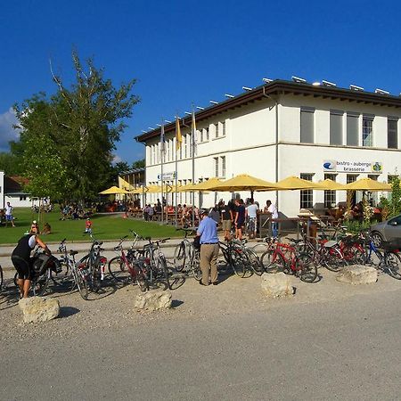 Swiss Hostel Lago Lodge Biel Kültér fotó